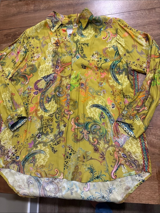 Johnny Was Workshop Tops - Johnny Was Workshop Button up blouse Top. Medium. Colorful